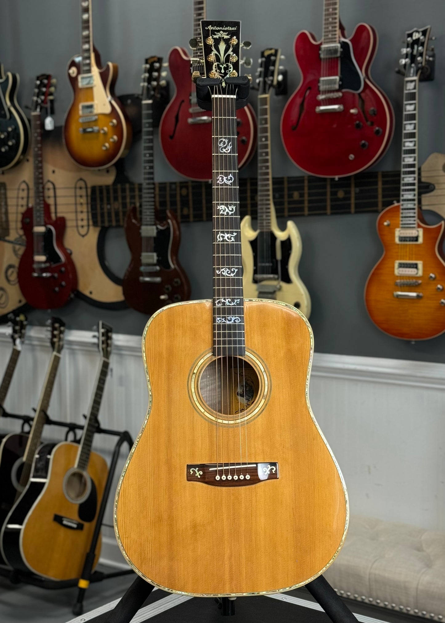 Antoniotsai Acoustic Guitar